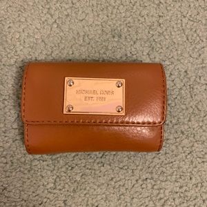 🌈Michael Kors ID Holder